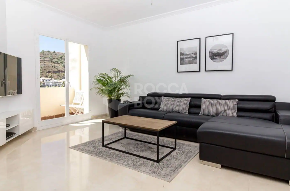 Luxury Apartment with Terrace Jacuzzi in Northwest of Marbella