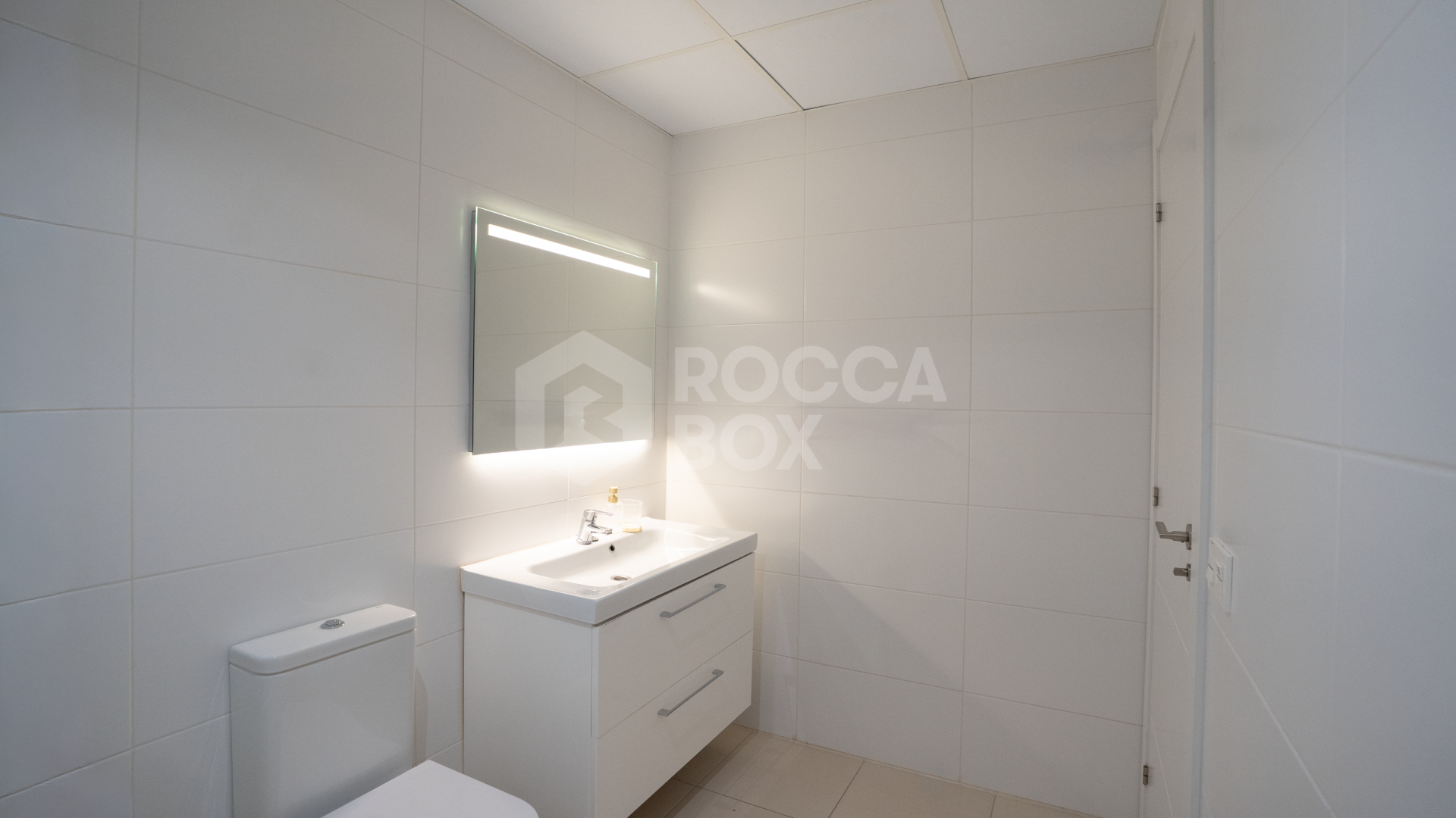 3 Bedroom Apartment in La Campana, Nueva Andalucia, Marbella