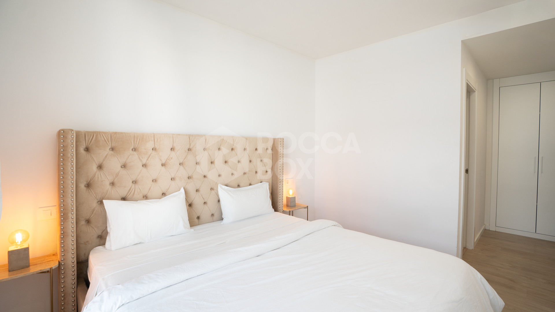 3 Bedroom Apartment in La Campana, Nueva Andalucia, Marbella