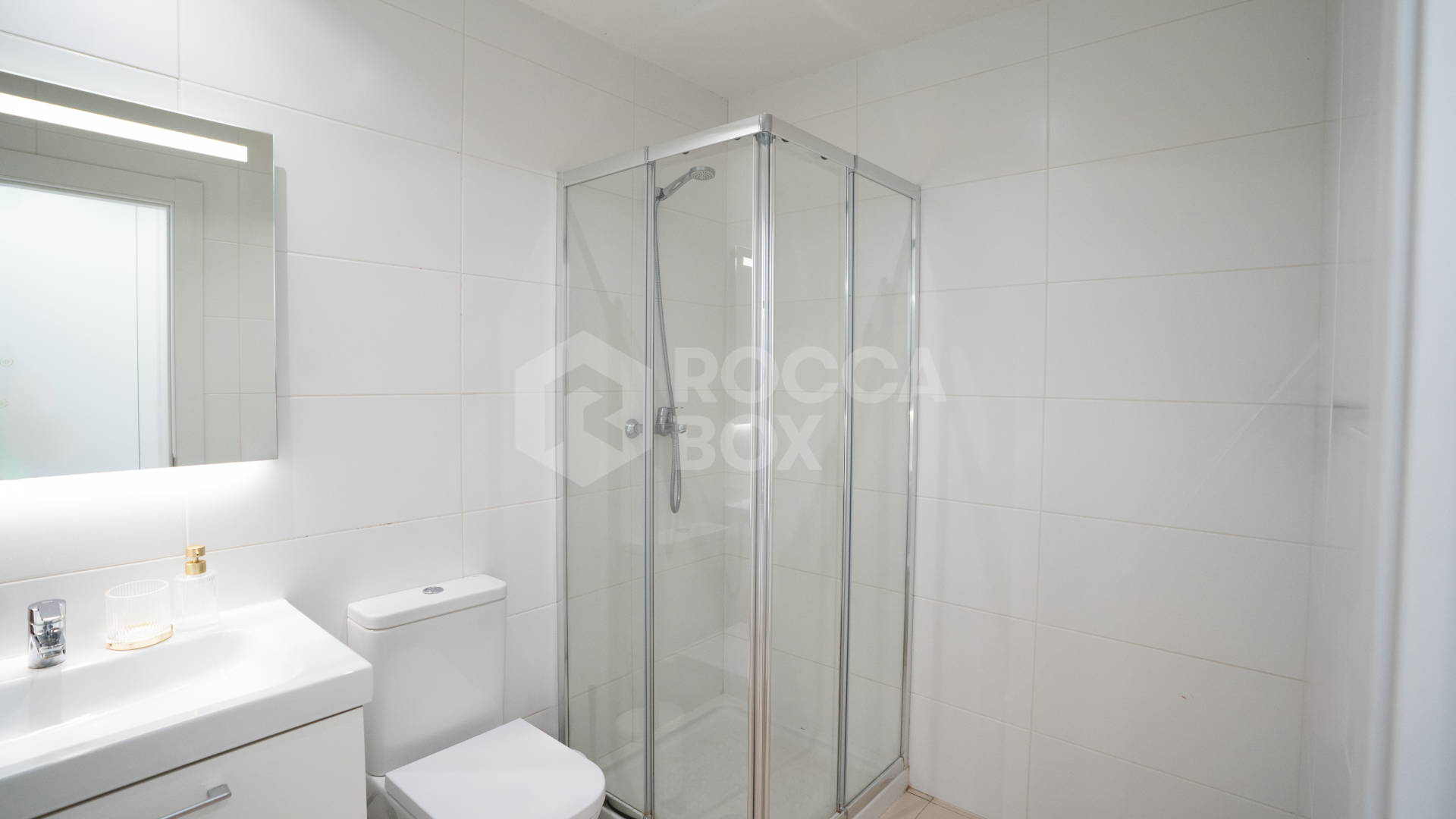 3 Bedroom Apartment in La Campana, Nueva Andalucia, Marbella