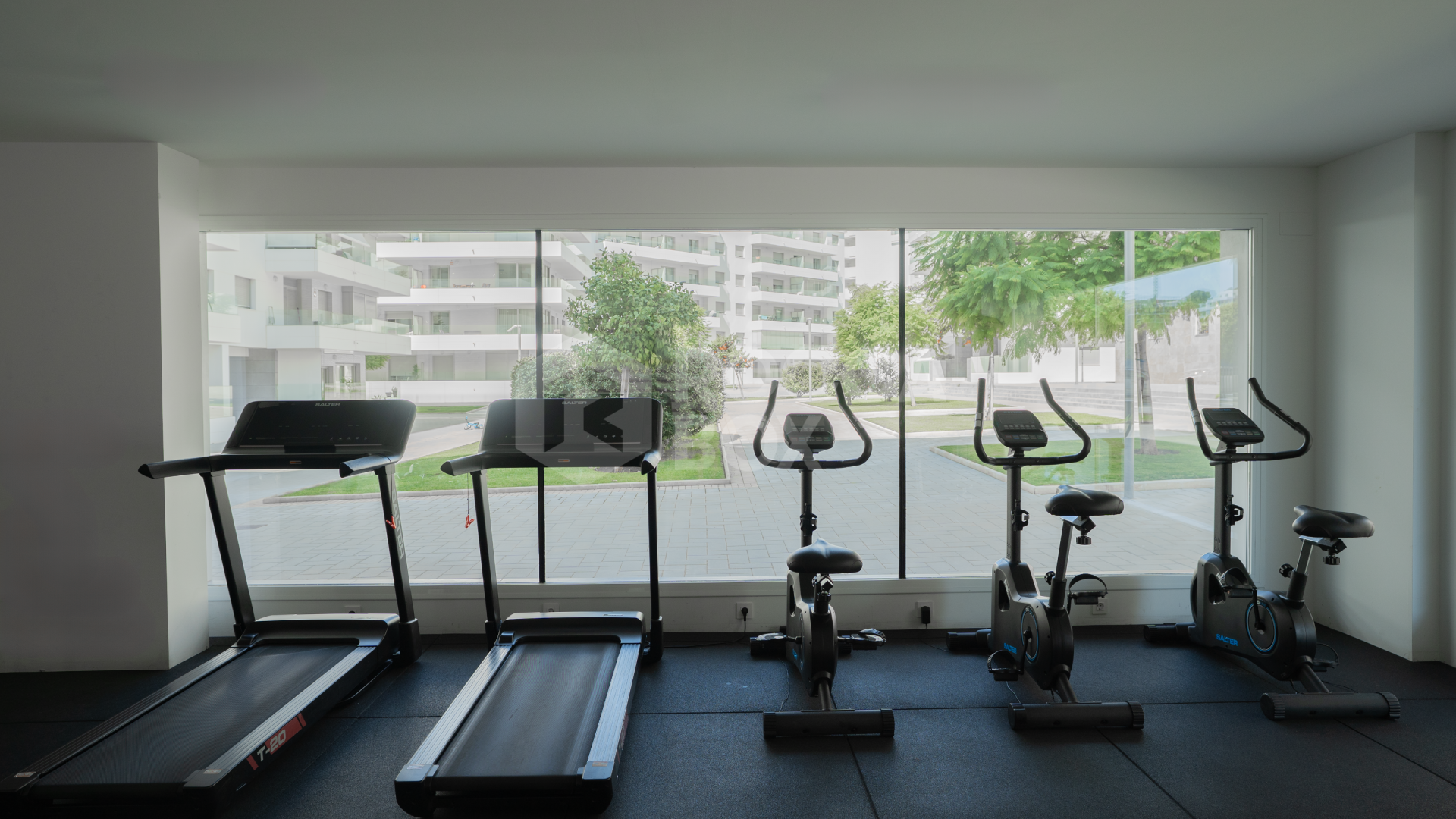 3 Bedroom Apartment in La Campana, Nueva Andalucia, Marbella