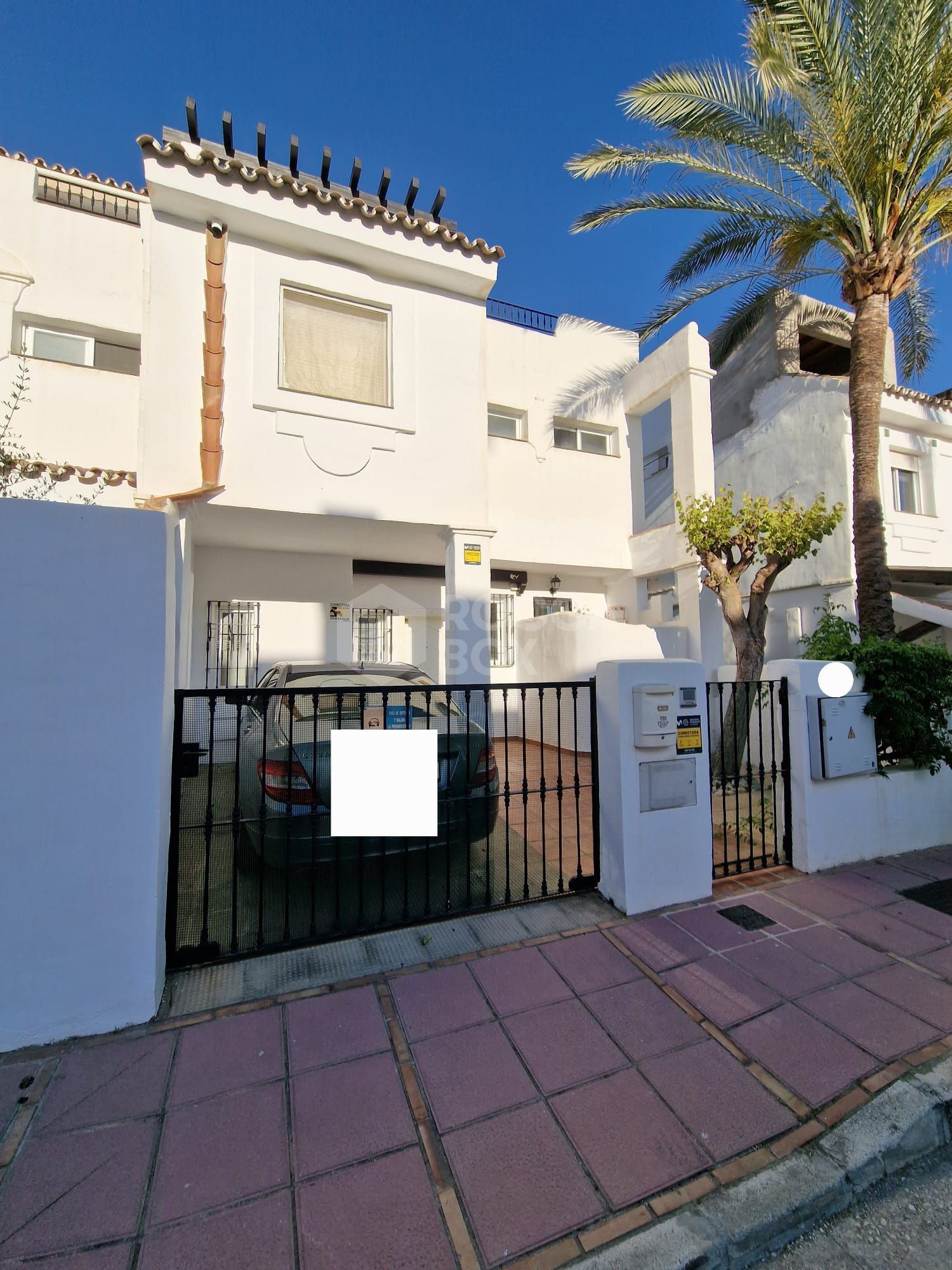 Apartment for short term rent in Los Naranjos, Nueva Andalucia