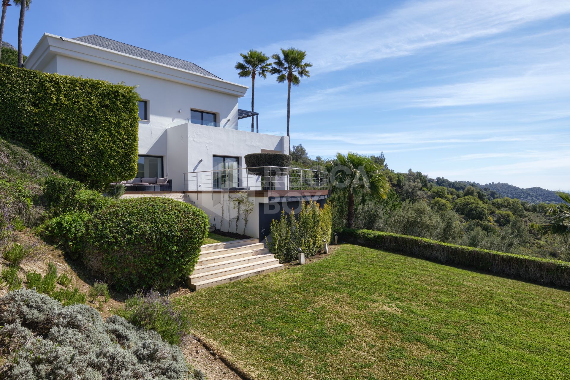 Contemporary secluded 5 bed villa in Istán