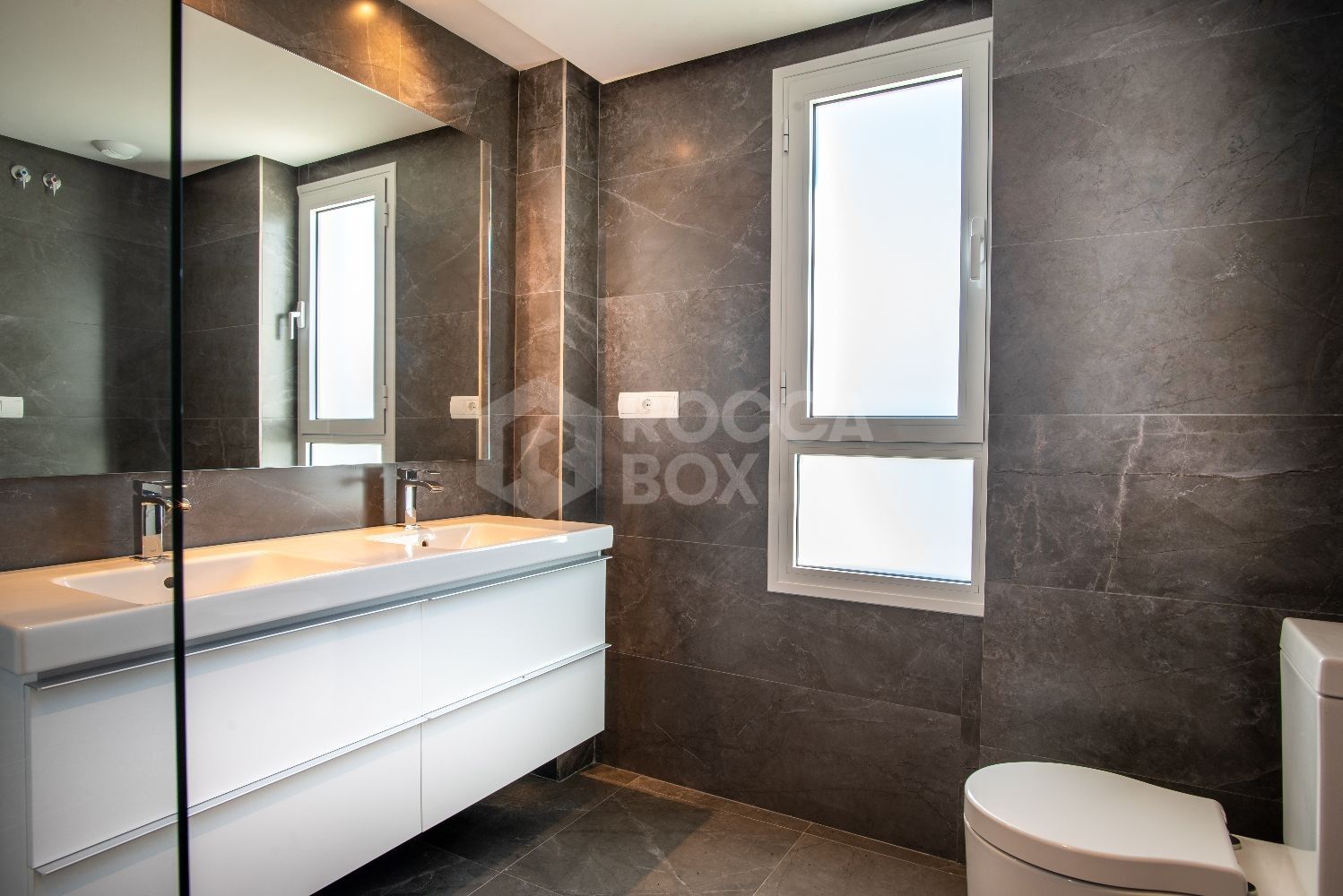 New apartment in Marbella