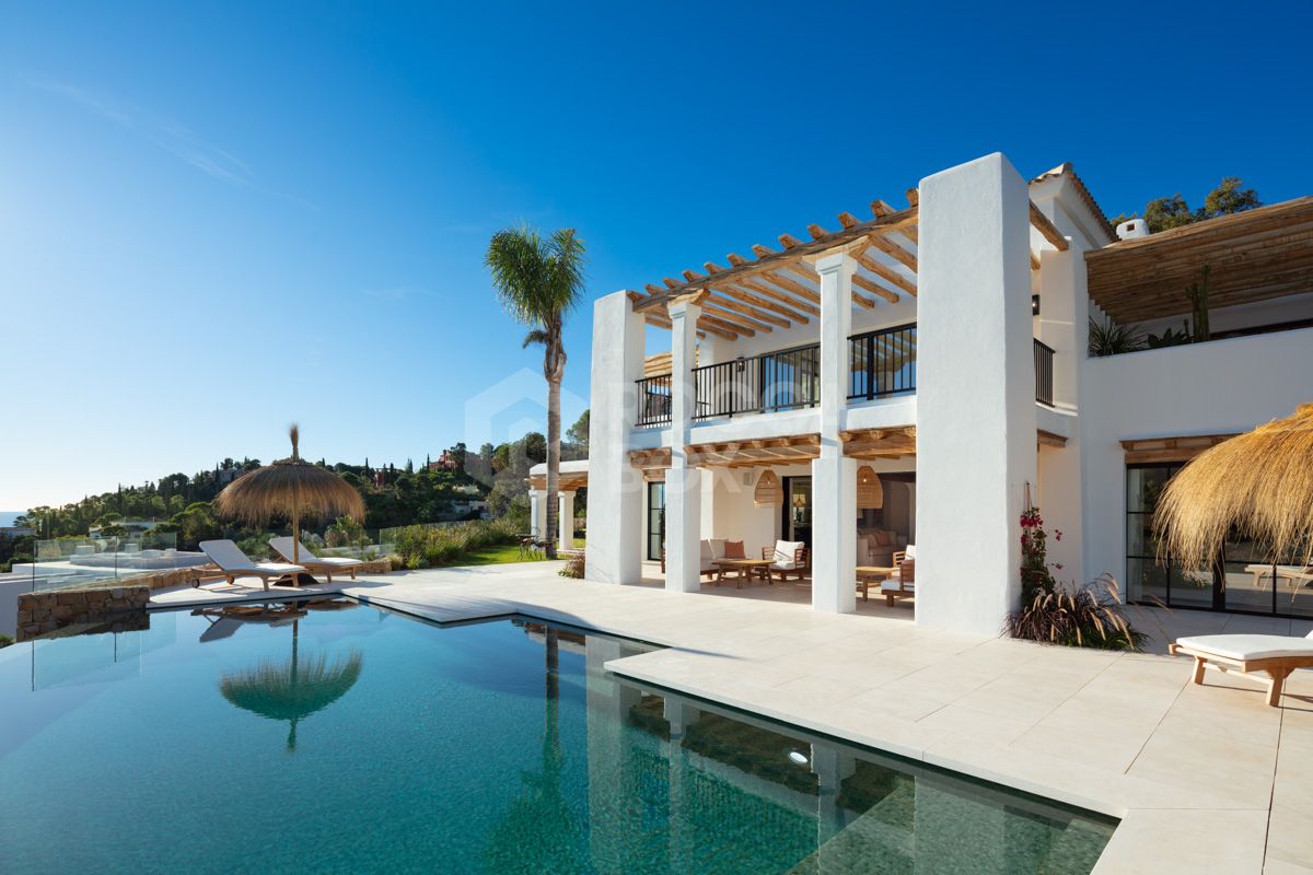 Experience Unmatched Comfort and Style in this Stunning Costa del Sol Villa