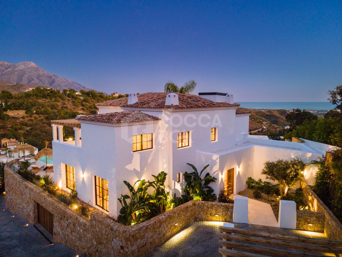 Experience Unmatched Comfort and Style in this Stunning Costa del Sol Villa