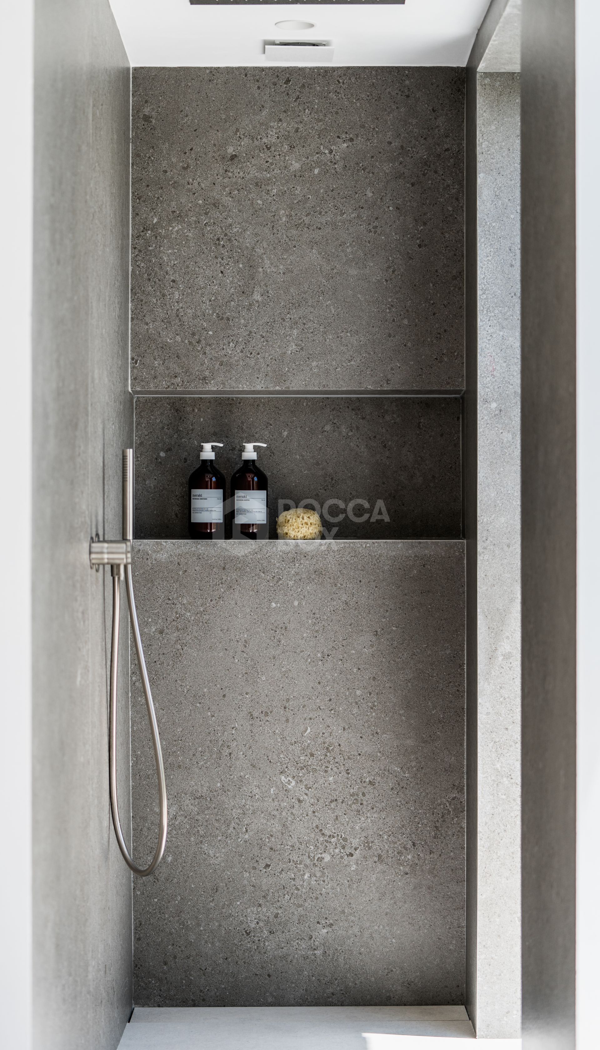 Exquisite Scandinavian-Style Villa with Luxurious Features in Nueva Andalucia