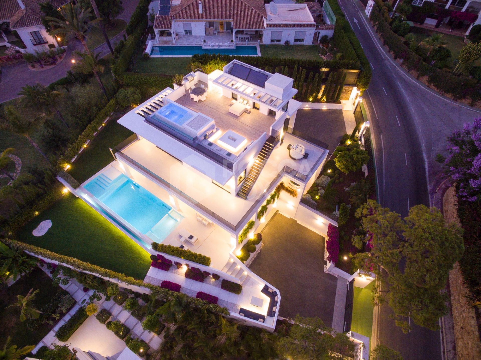 Contemporary Luxury Villa in Nagueles, Marbella: Unparalleled Craftsmanship and Design