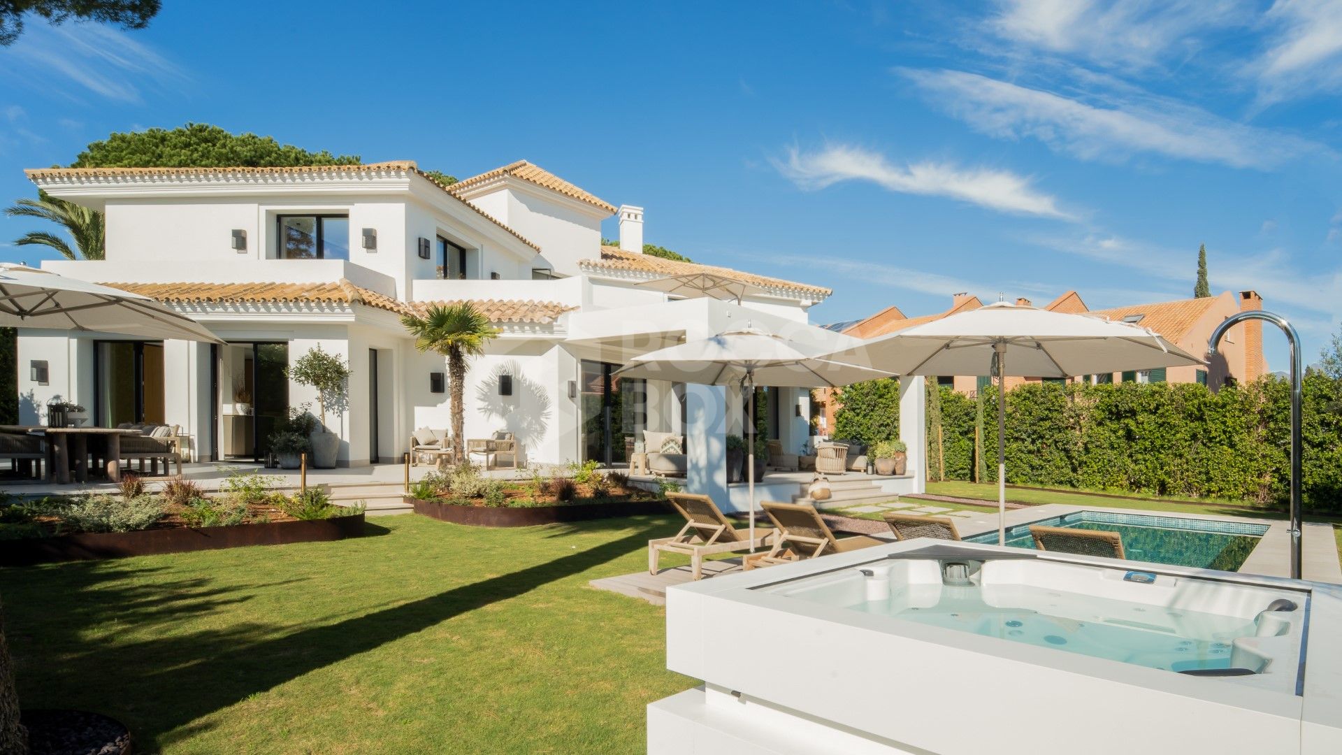 Charming Andalusian Villa in Los Monteros: Serenity and Elegance, Marbella East