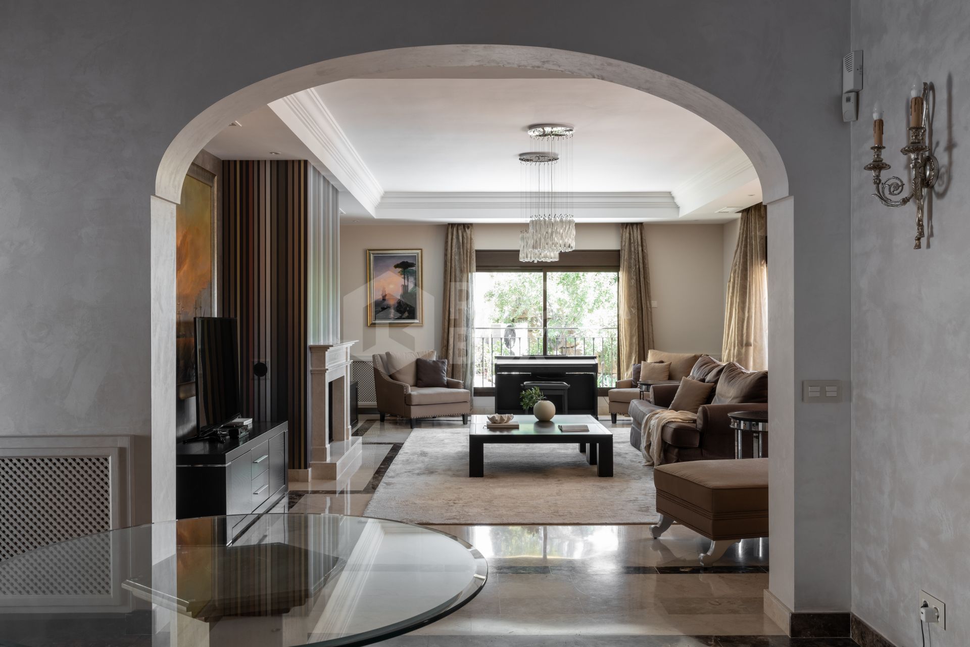 Exquisite Villa in Gated Community: Golf, Sea, and Mountain Views, La Quinta, Benahavis