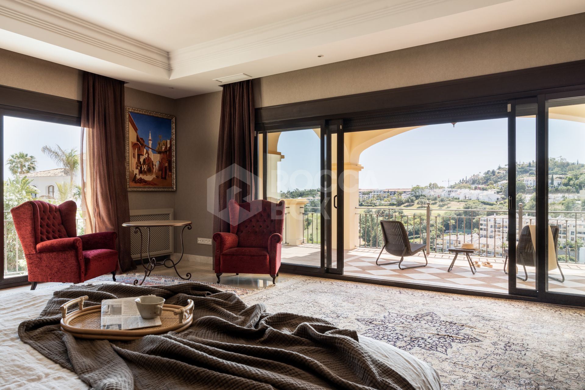 Exquisite Villa in Gated Community: Golf, Sea, and Mountain Views, La Quinta, Benahavis