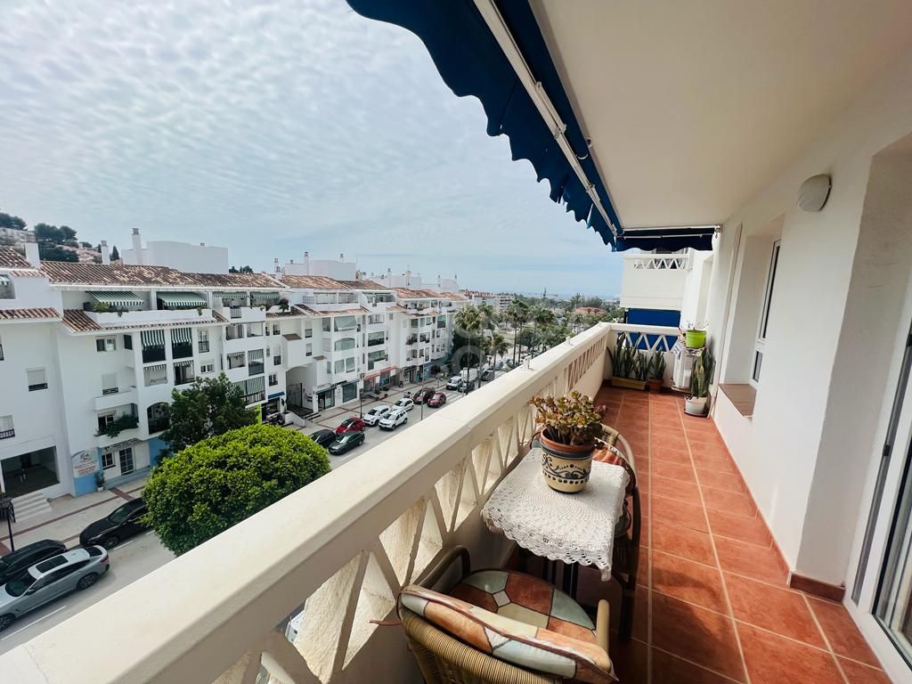 Lovely 2 Bedroom Apartment in Nueva Andalucia, Marbella