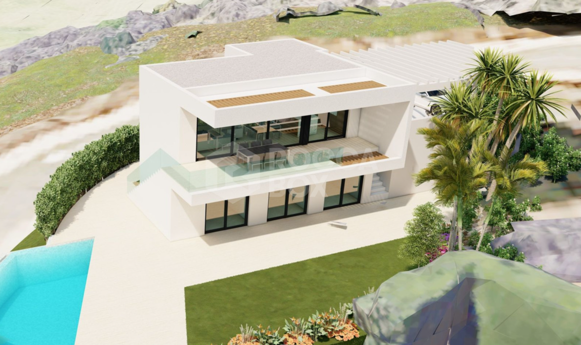 Contemporary Luxury Villa with Sea Views, Walking Distance to Valle Romano Golf Club