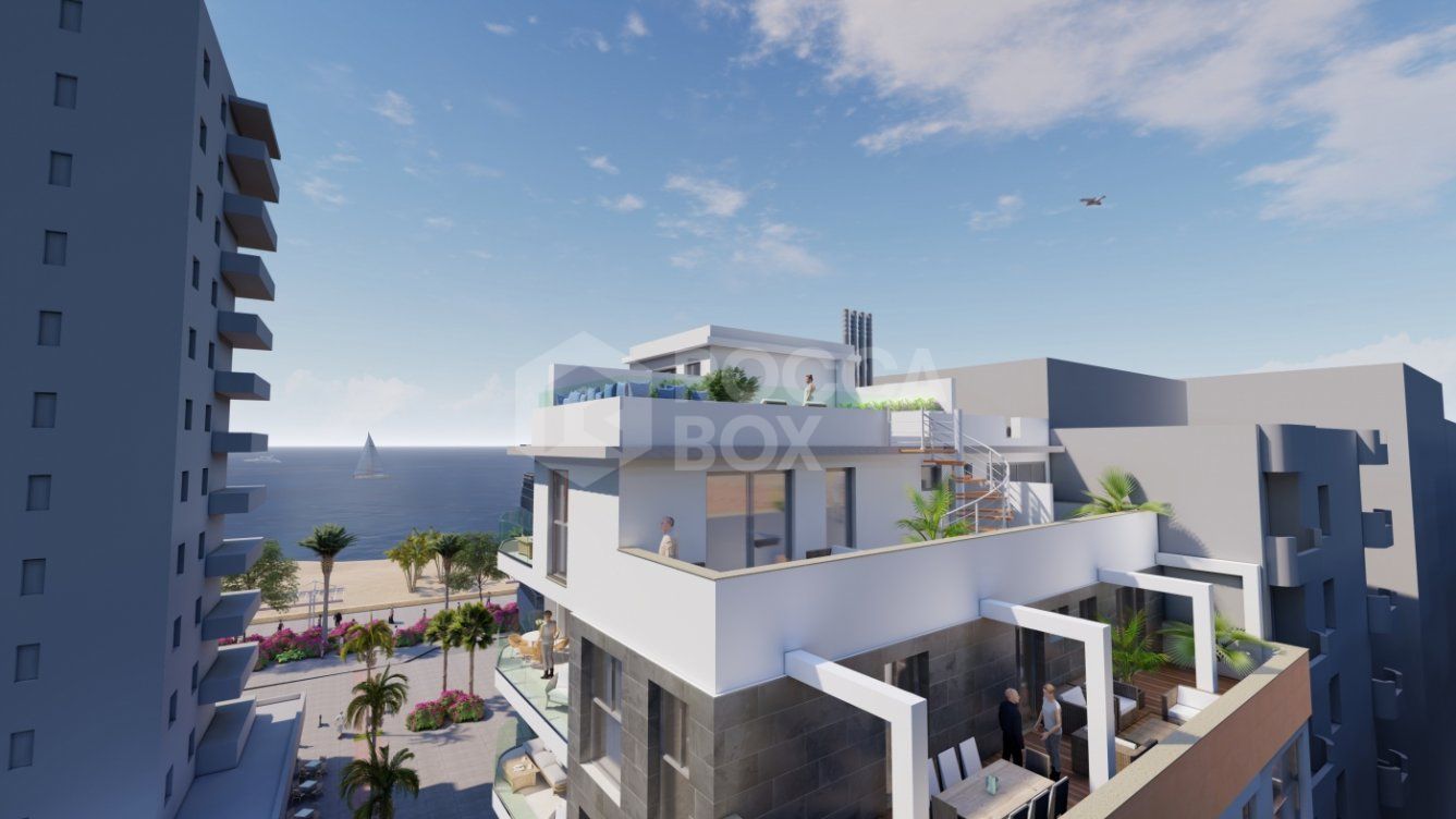 Stunning 2 Bed, 2 Bath Apartment in Estepona's Prime Beachfront Location