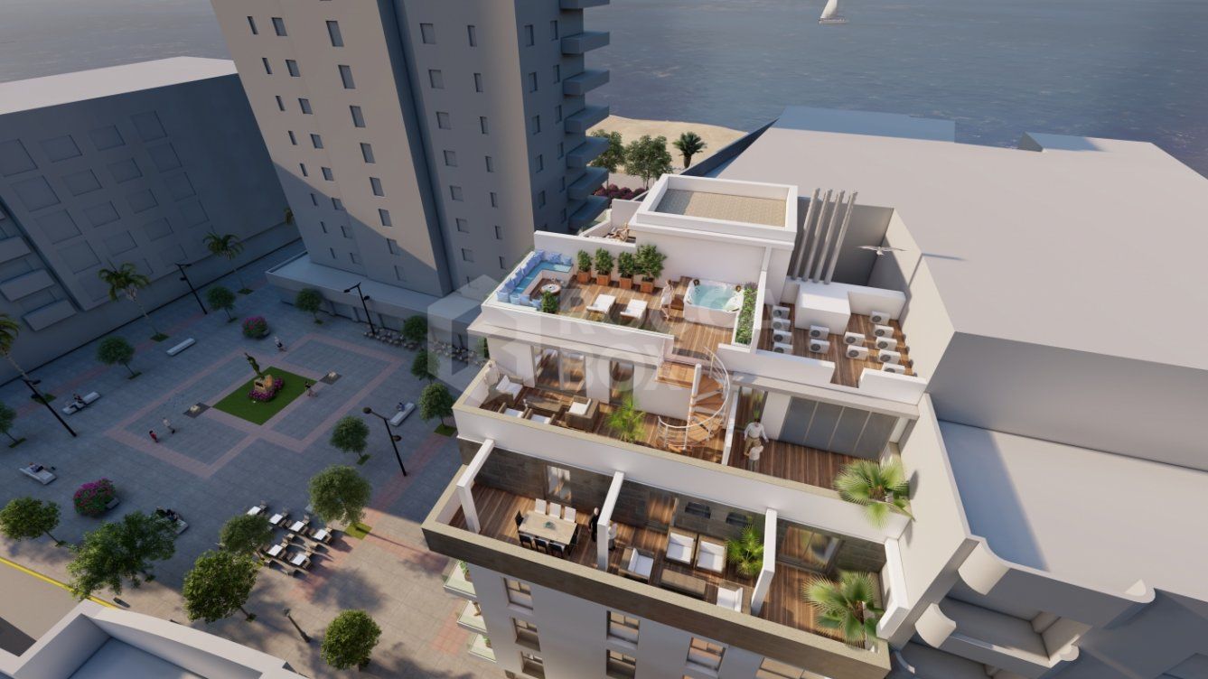 Stunning 2 Bed, 2 Bath Apartment in Estepona's Prime Beachfront Location