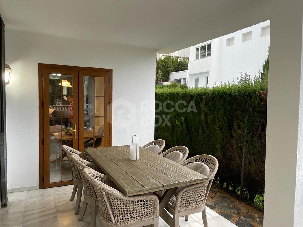 OWN A FOUR BEDROOM VILLA IN NUEVA ANDALUCIA FOR JUST 750,000 €