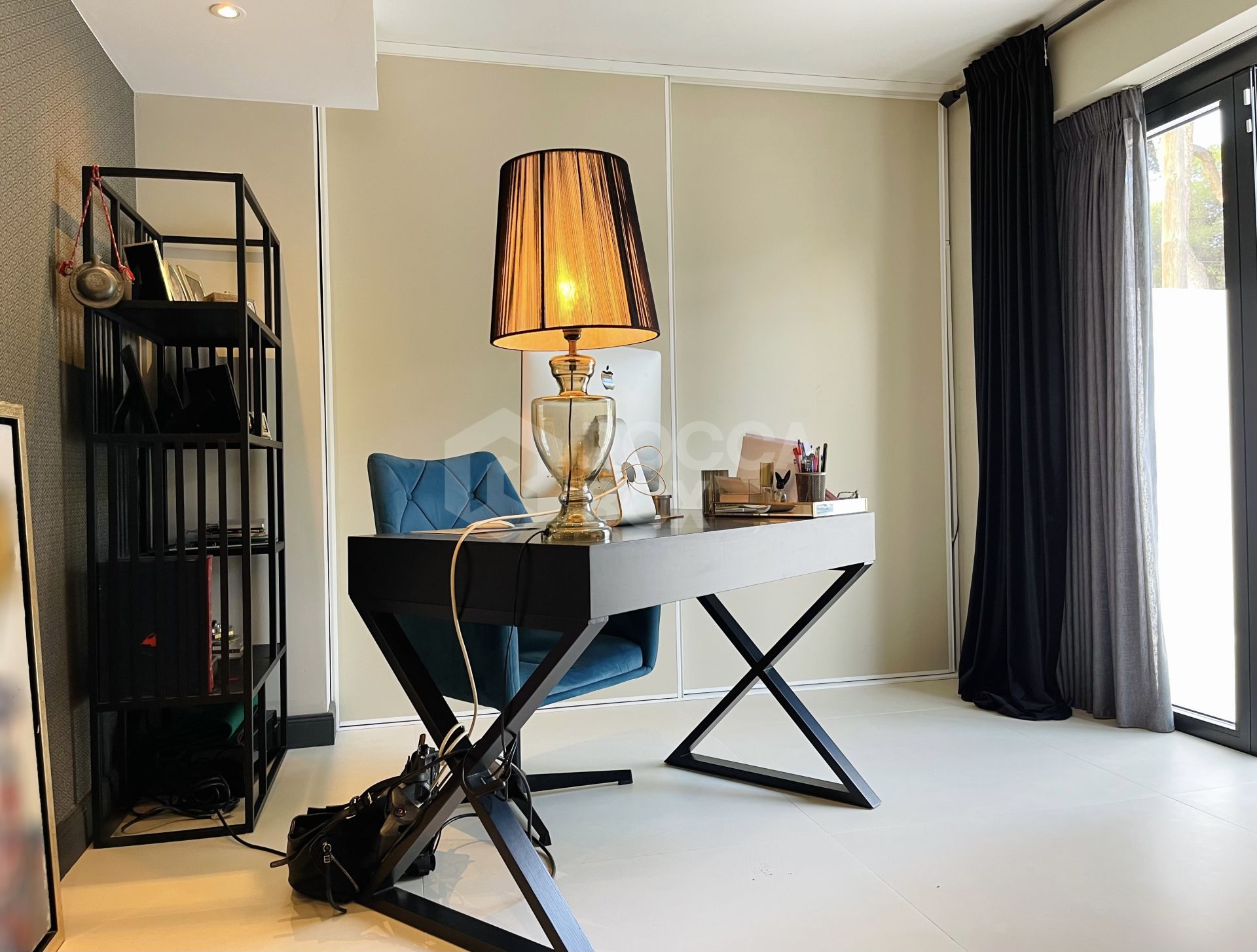 STYLISH, CONTEMPORARY VILLA SITUATED IN THE HEART OF NUEVA ANDALUCIA.