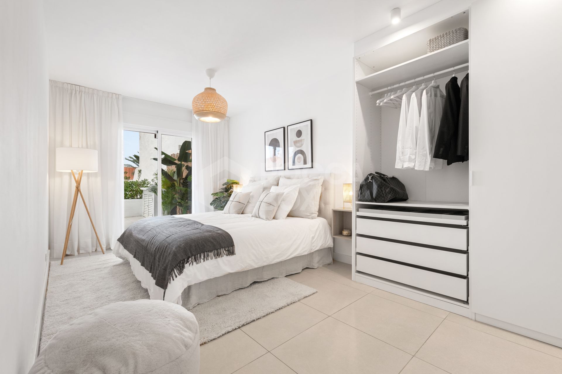 Indulge in the Serenity of this Exquisite Apartment with Captivating Views