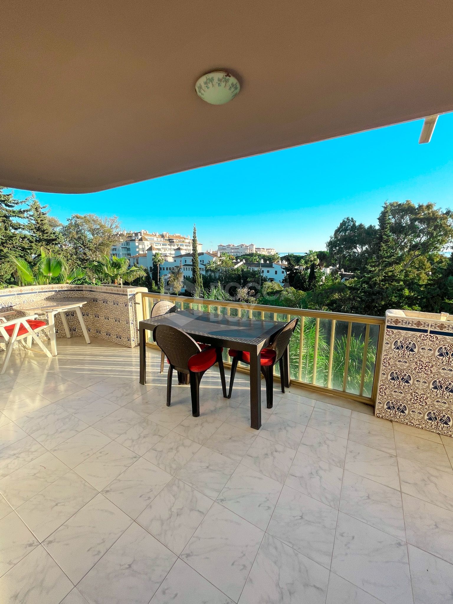 Apartment for rent in Nueva Andalucía - Regiones, Almeria