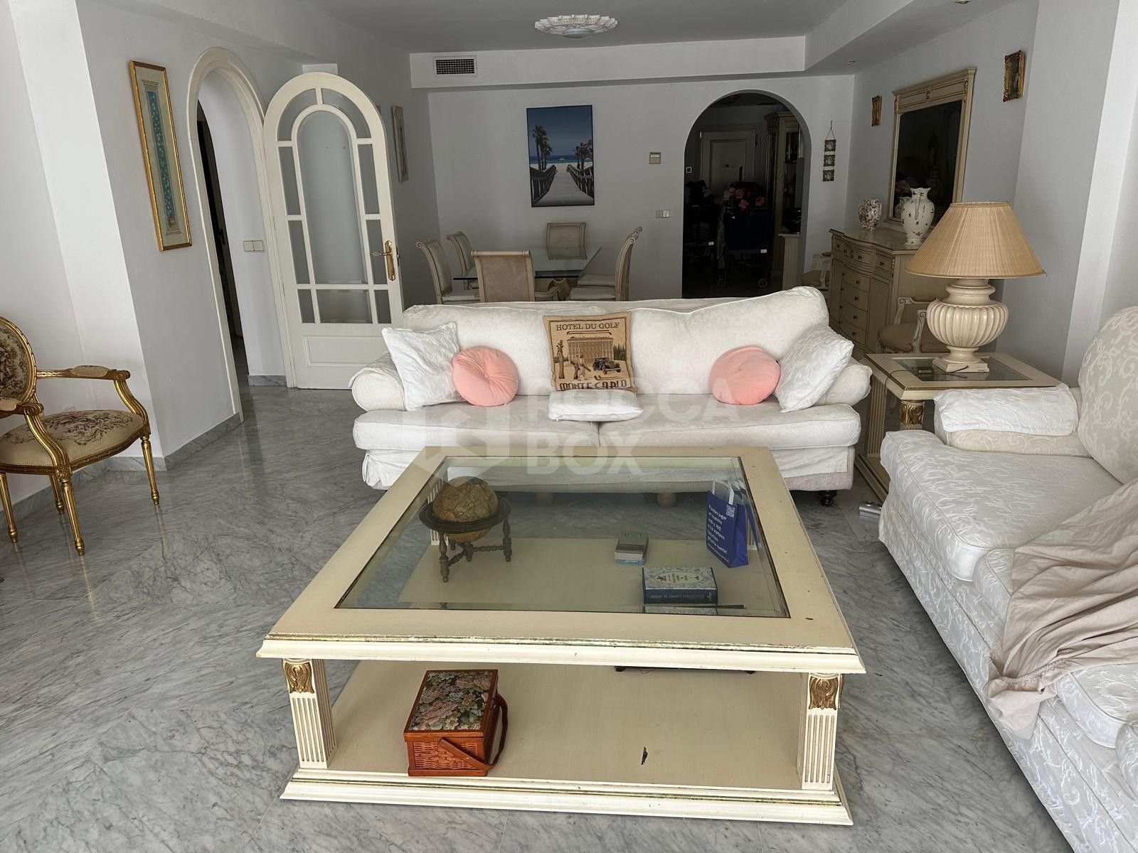 Elegant Beachside Apartment for Rent in Marbella's Prestigious Puerto Banus