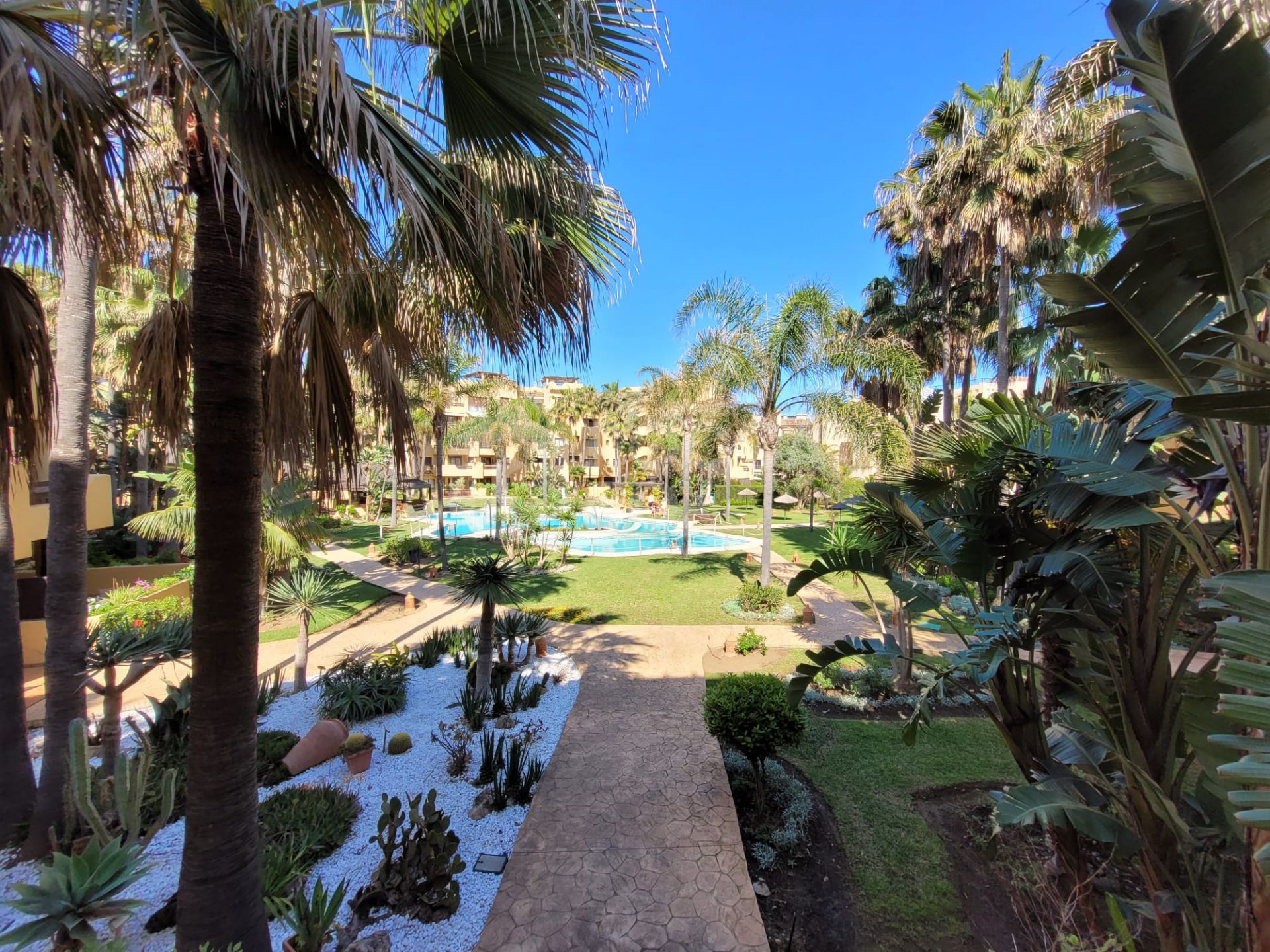 2 Beds apartment next to the beach in Urb Villas de Costalita