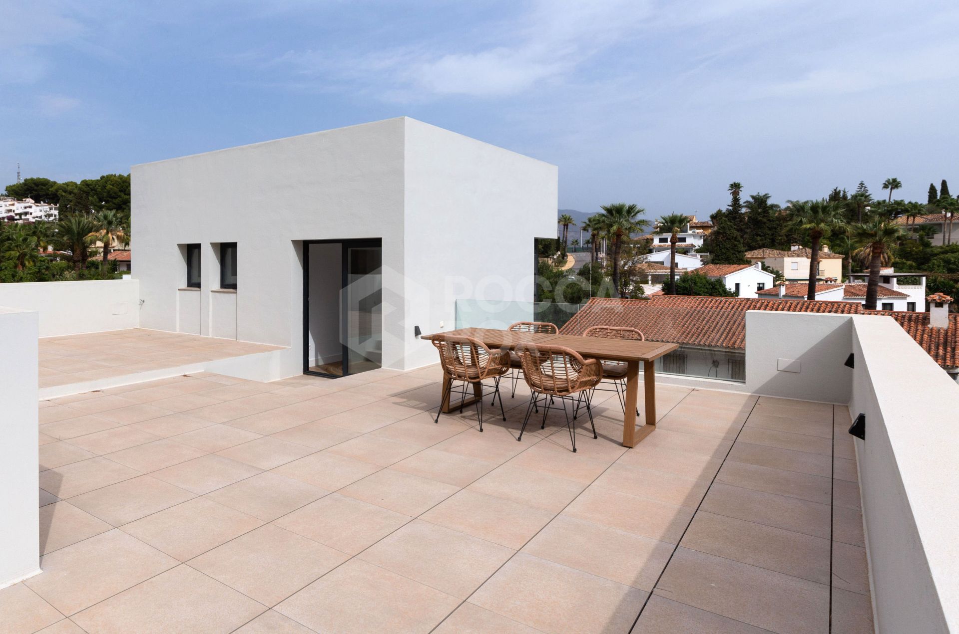 Exclusive 3 bed 4 bath modern villa in Nueva Andalucia
