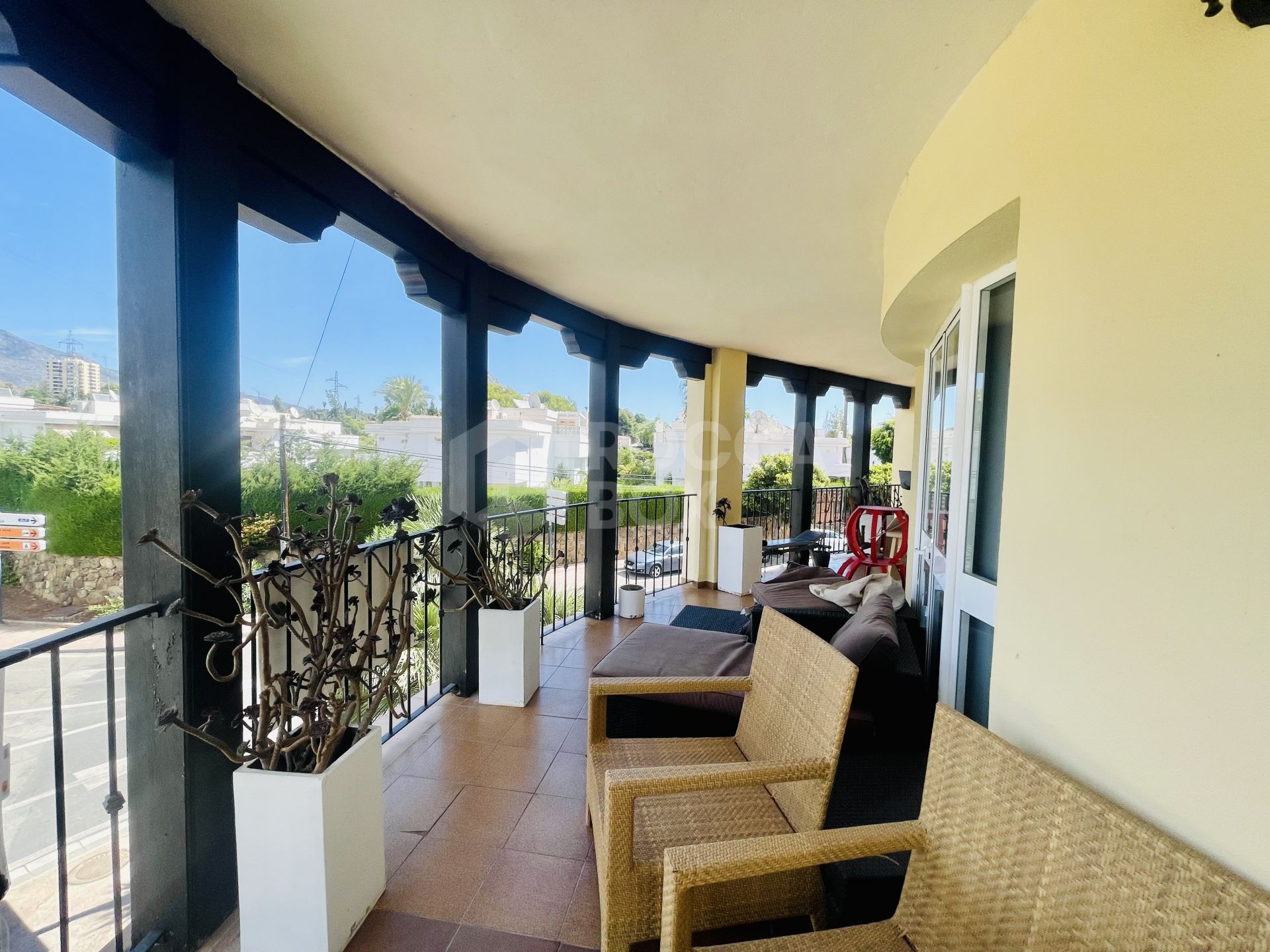 APARTMENT IN MARBELLA WITH WALKING DISTANCE TO PUERTO BANUS