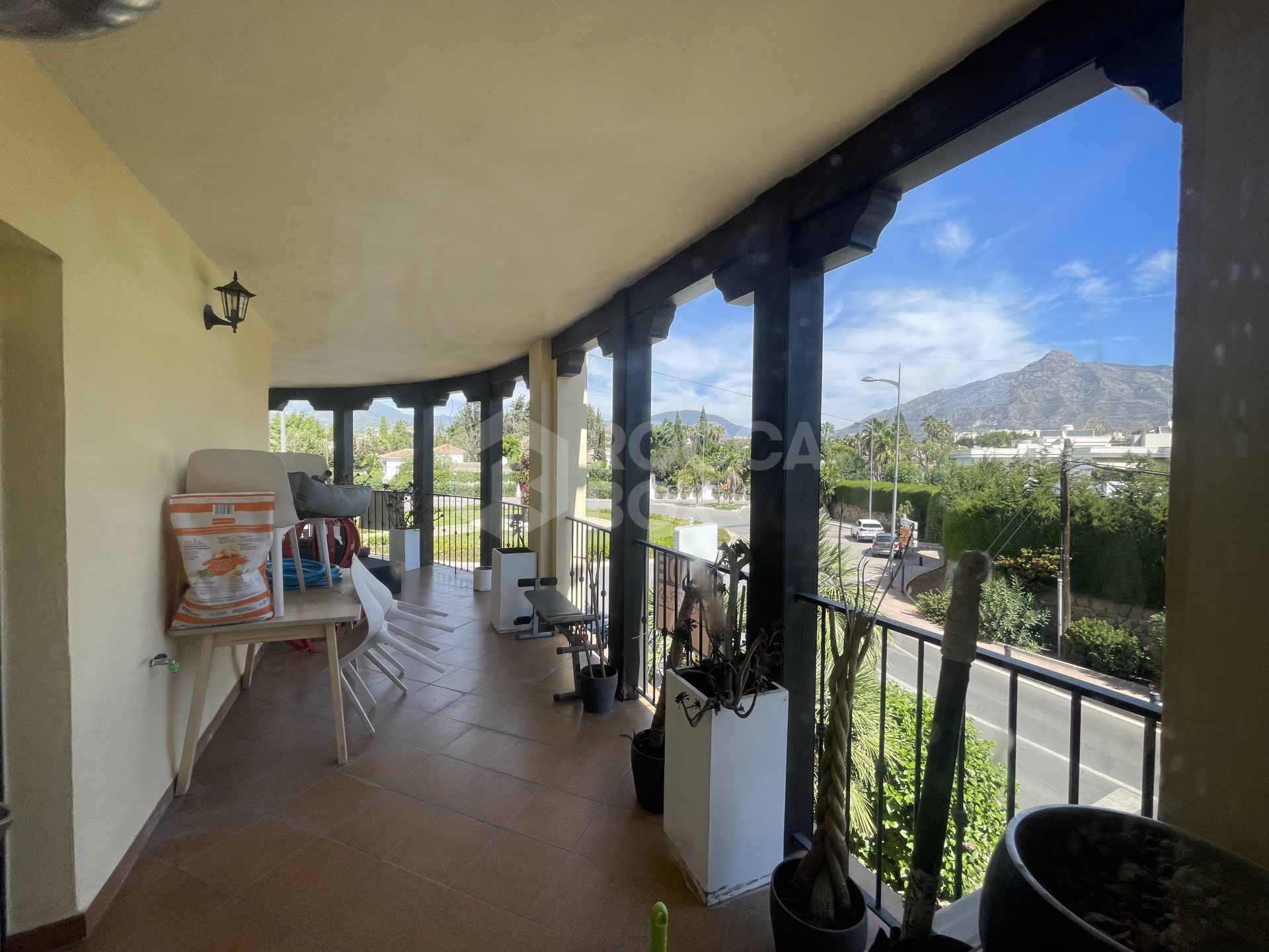 APARTMENT IN MARBELLA WITH WALKING DISTANCE TO PUERTO BANUS