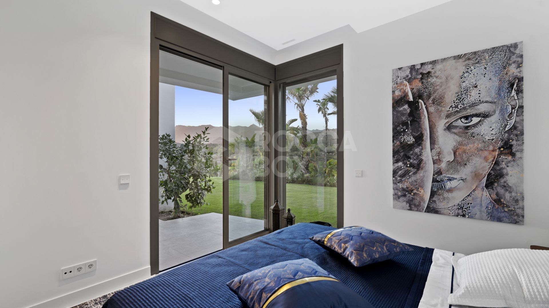 Villa for sale in Marbella East, Marbella