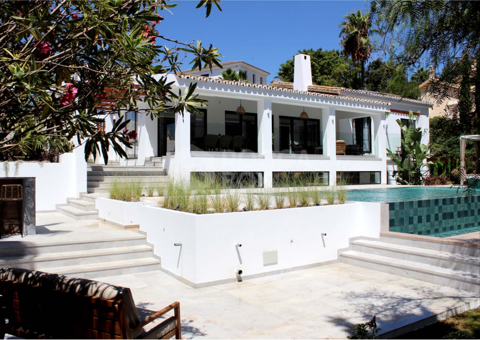 UNIQUE LUXURY DESIGNER VILLA in EL ROSARIO, MARBELLA