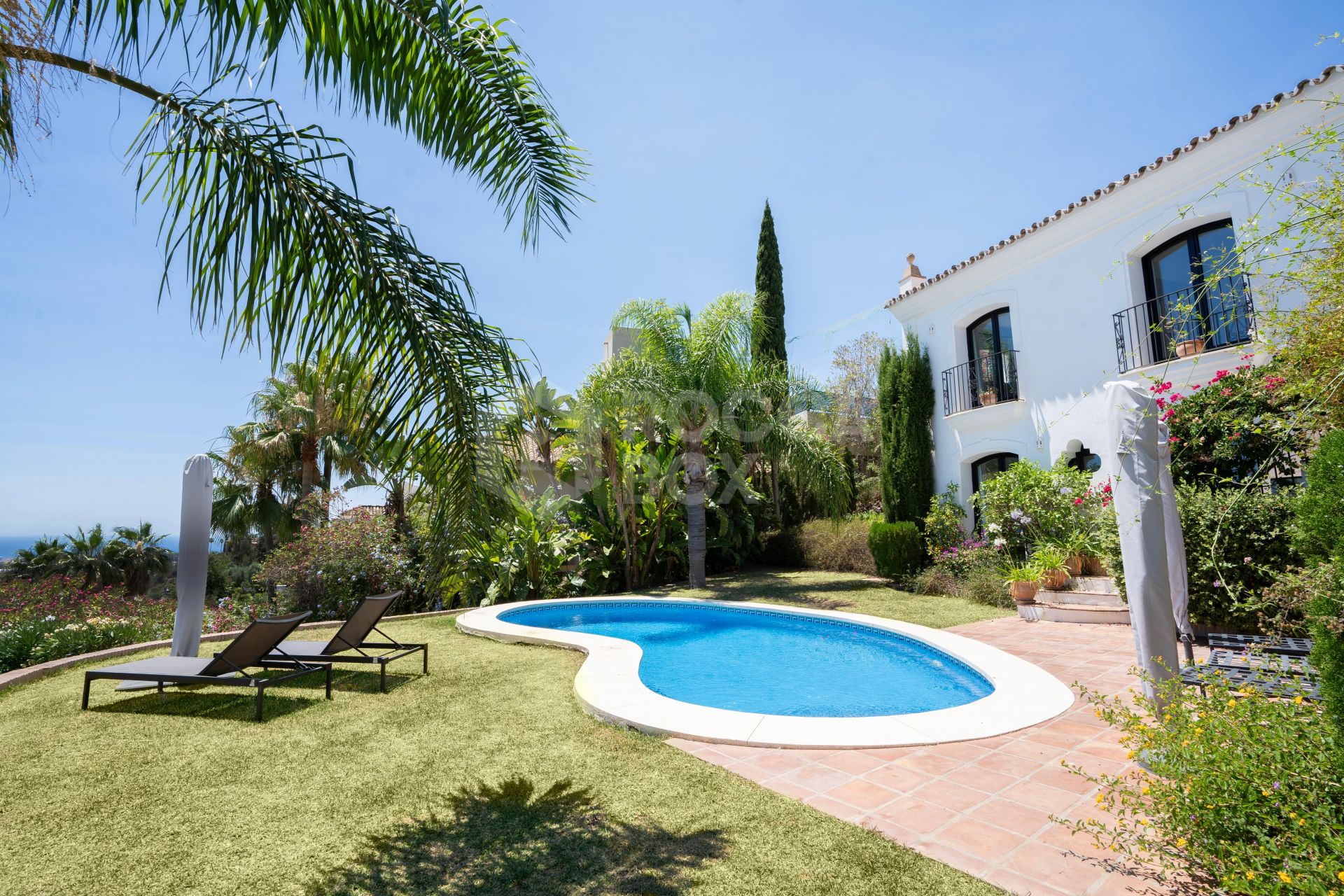 4 bed villa Los Arqueros golf