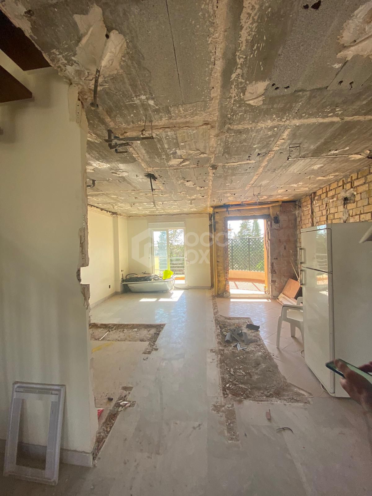A FANTASTIC OPPORTUNITY TO ACQUIRE A BRAND NEW FULLY RENOVATED DUPLEX PENTHOUSE IN SEÑORIO DE ALOHA.