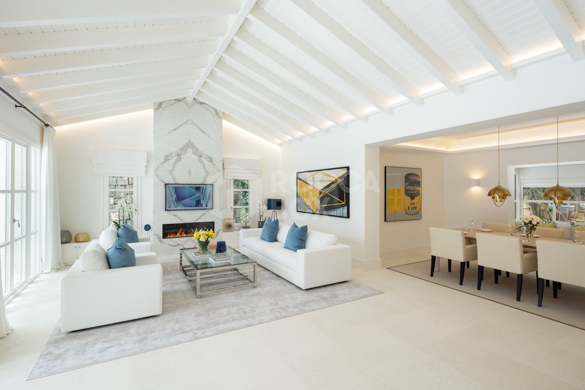 Exquisite villa nestled in the heart of the Golf Valley!