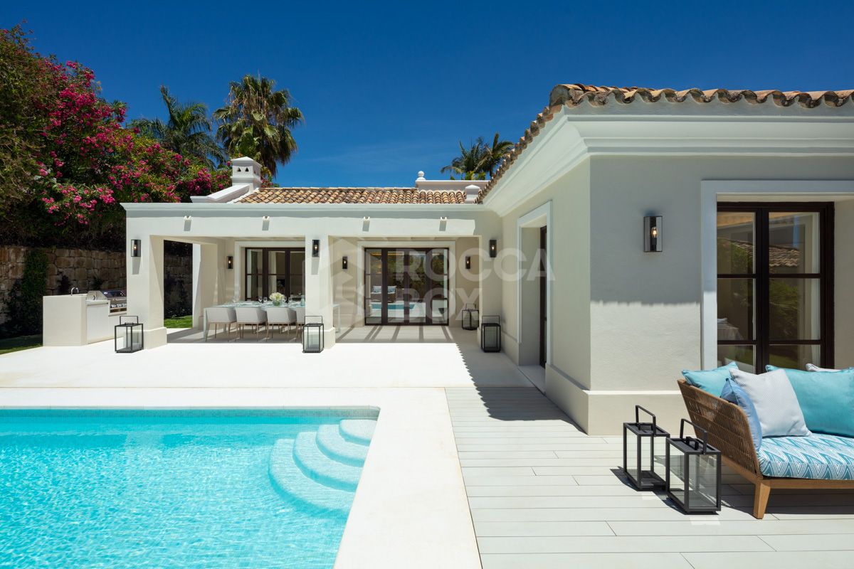 Exquisite villa nestled in the heart of the Golf Valley!