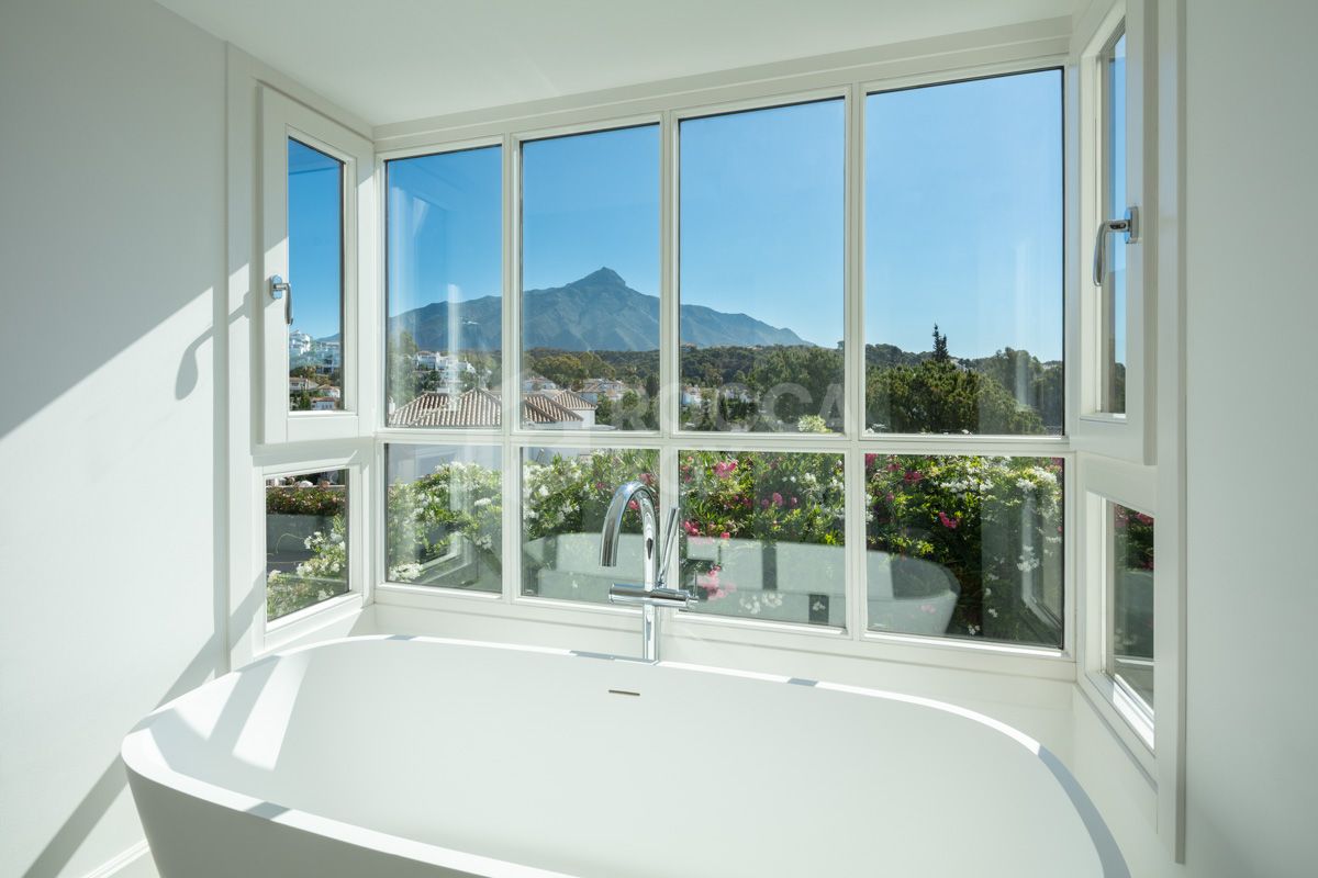 Exquisite villa nestled in the heart of the Golf Valley!