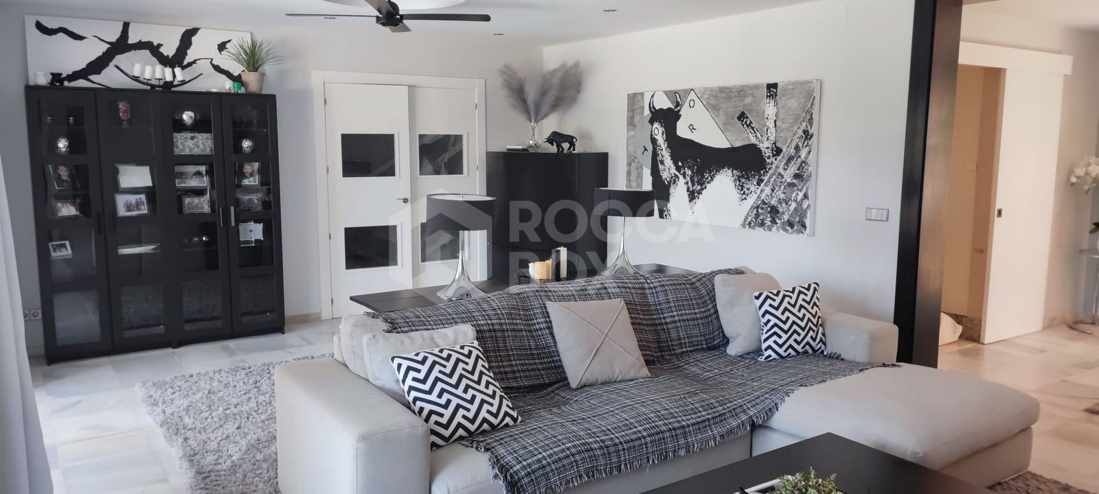 Villa for sale in Nueva Andalucia, Marbella