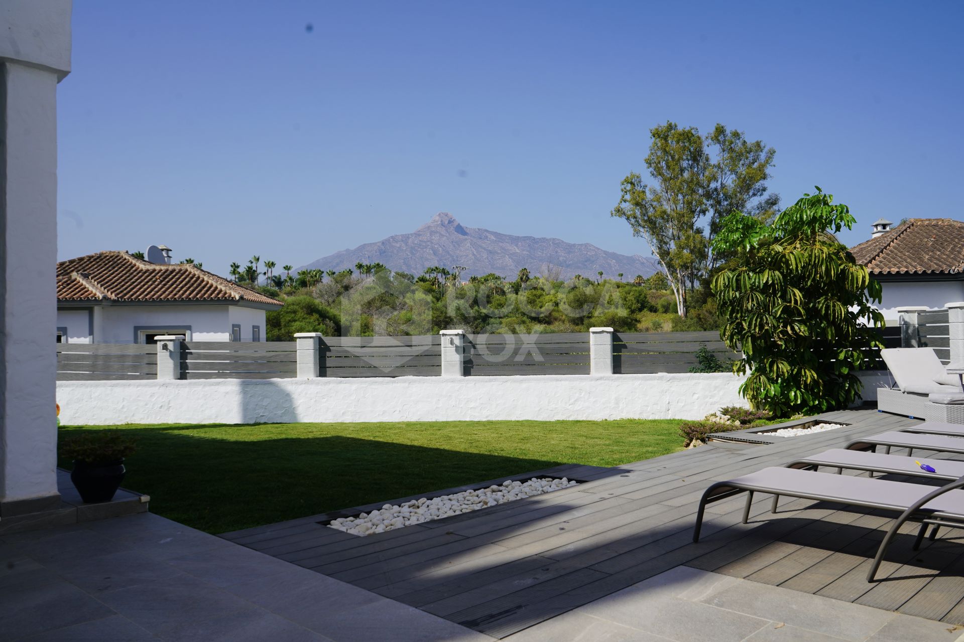 Stunning Villa for Rent in Nueva Andalucía.