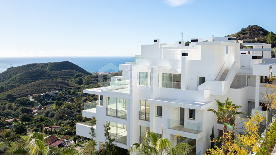 Indulge in the Finer Things at an Exquisite Hilltop Community