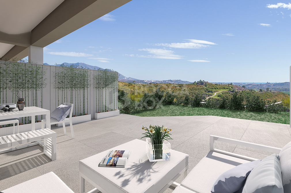 Luxury Golf-Front Homes Surrounded by Natural Beauty on the Costa del Sol