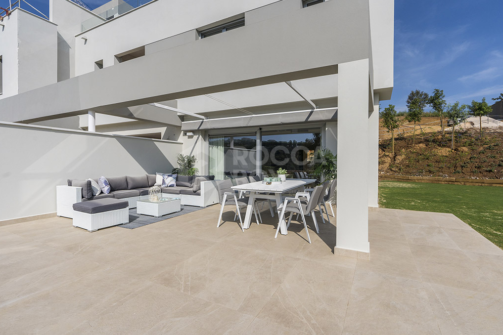 Luxury Golf-Front Homes Surrounded by Natural Beauty on the Costa del Sol