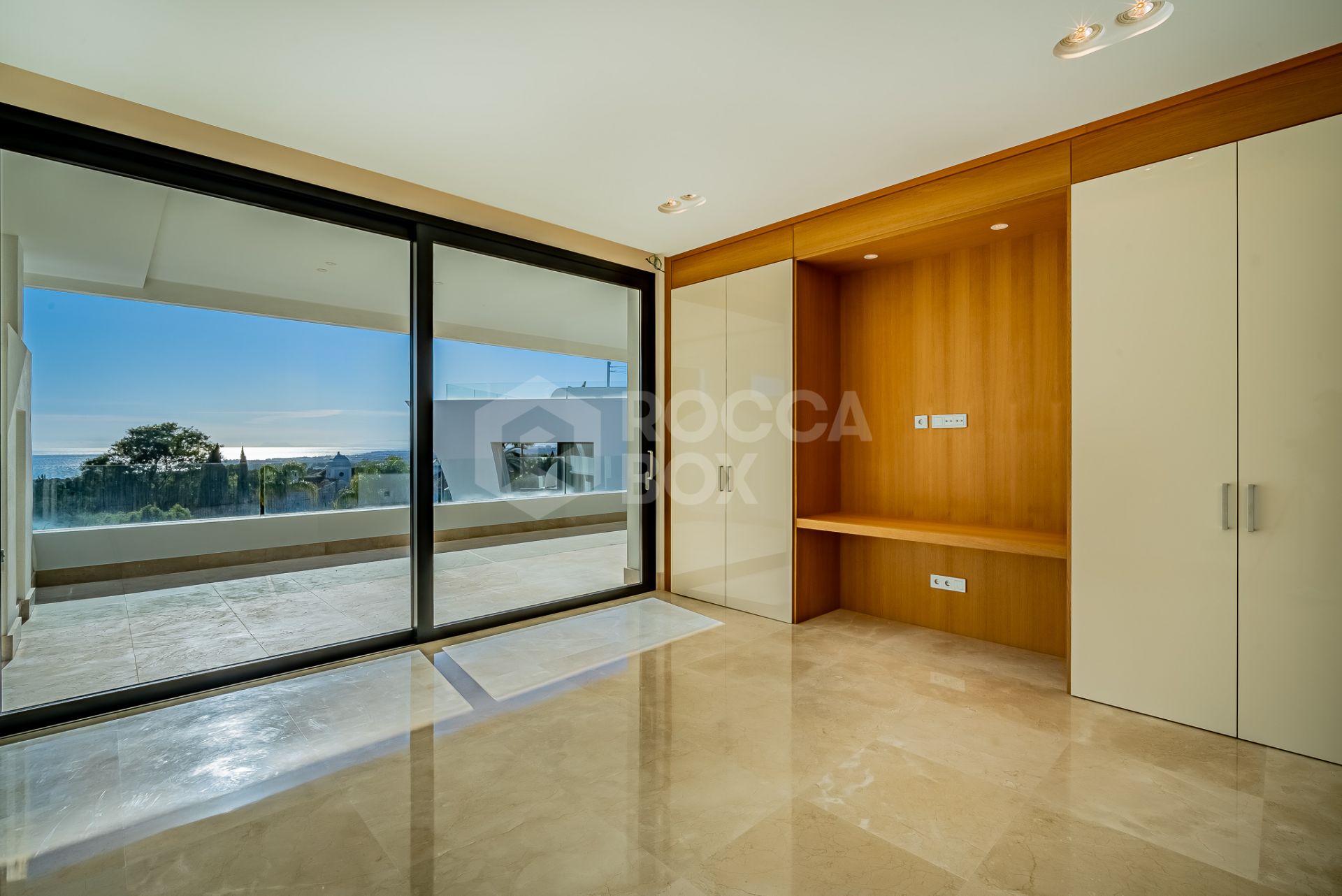 Spectacular modern penthouse with breathtaking panoramic sea views.