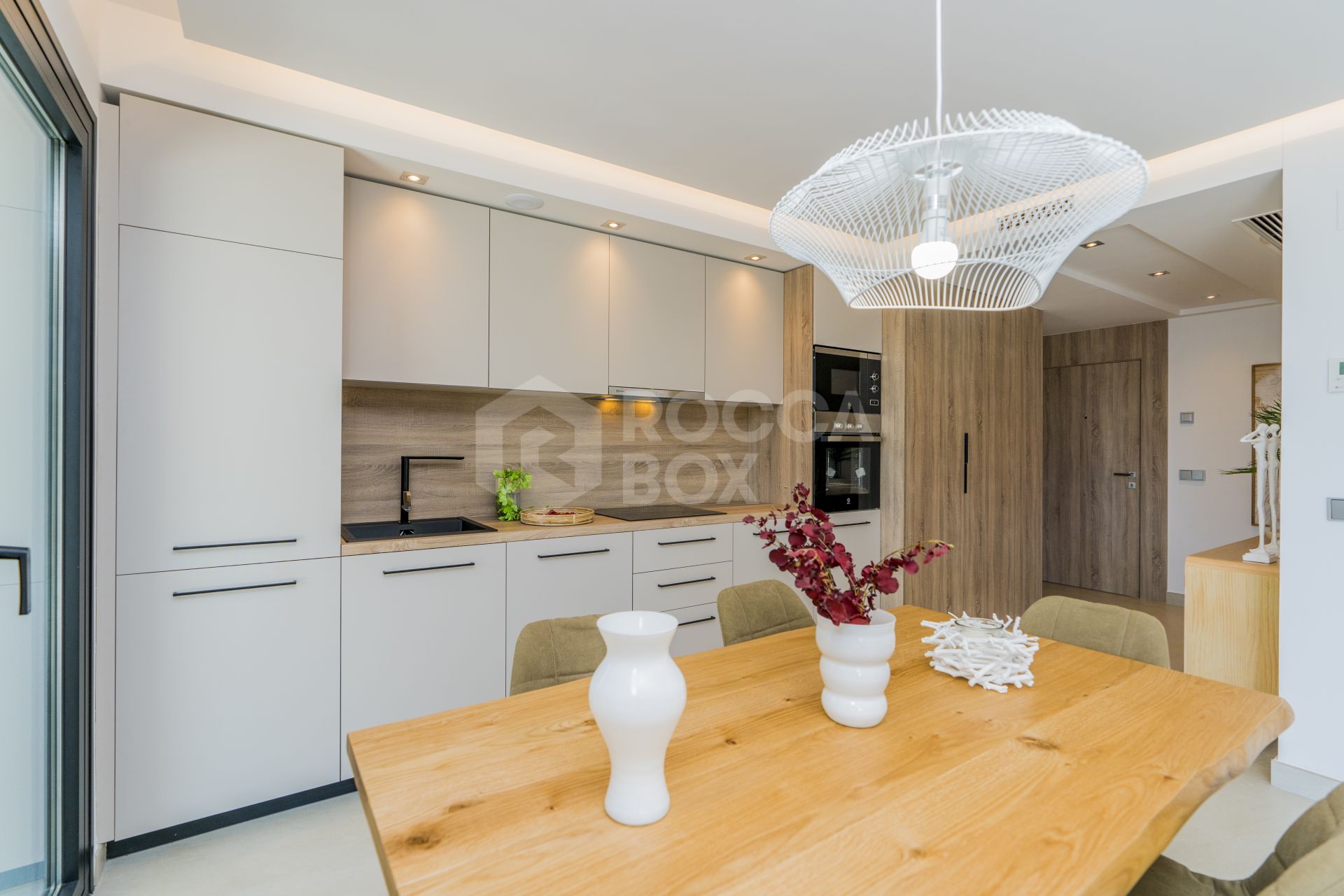 Exquisite Development with 14 Elegant Apartments and Penthouses