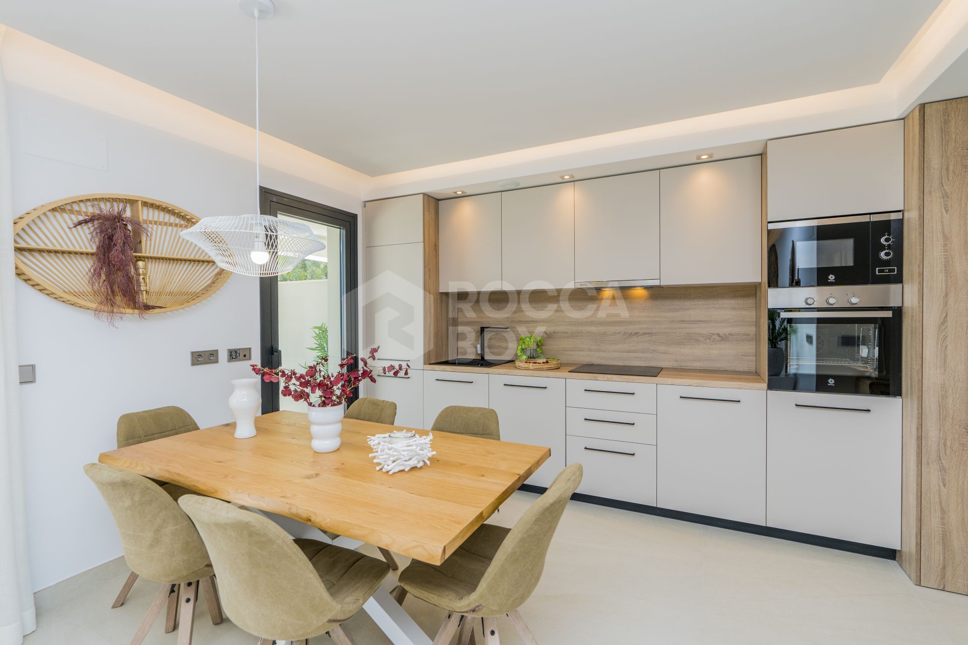 Exquisite Development with 14 Elegant Apartments and Penthouses