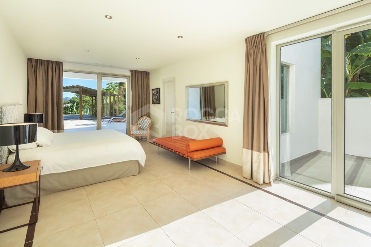 Immaculate Single-Level Villa with Scenic Golf and Mountain Views