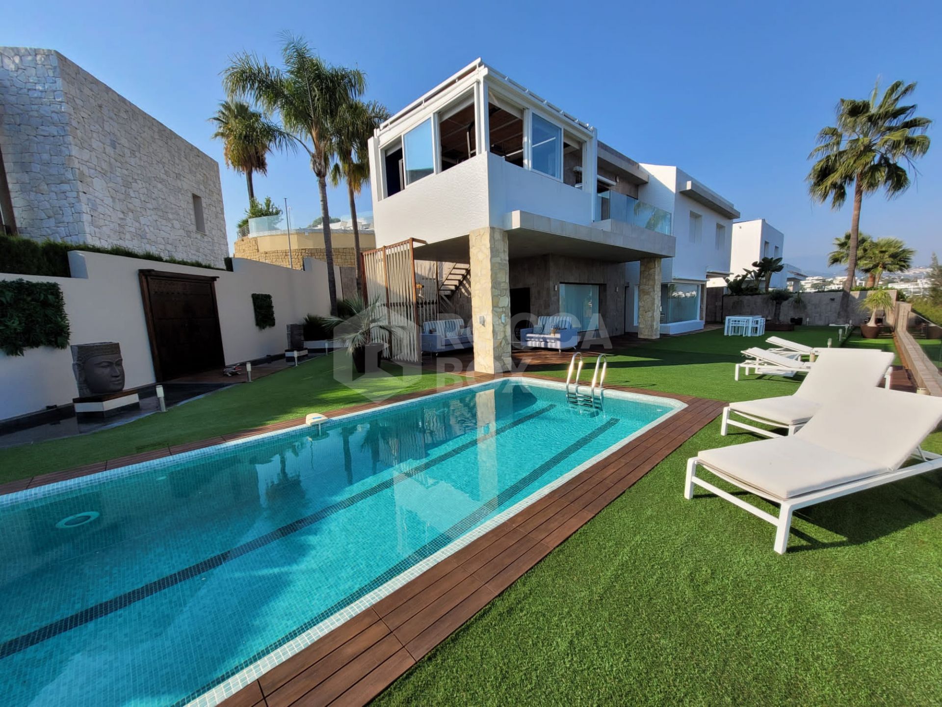 Stunning Golf-Front Villa with Panoramic Views and Modern Upgrades