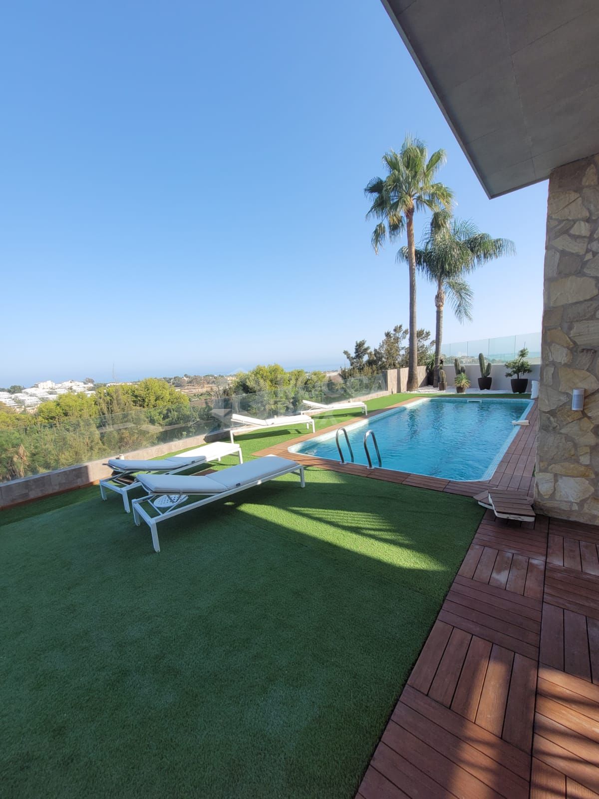 Stunning Golf-Front Villa with Panoramic Views and Modern Upgrades