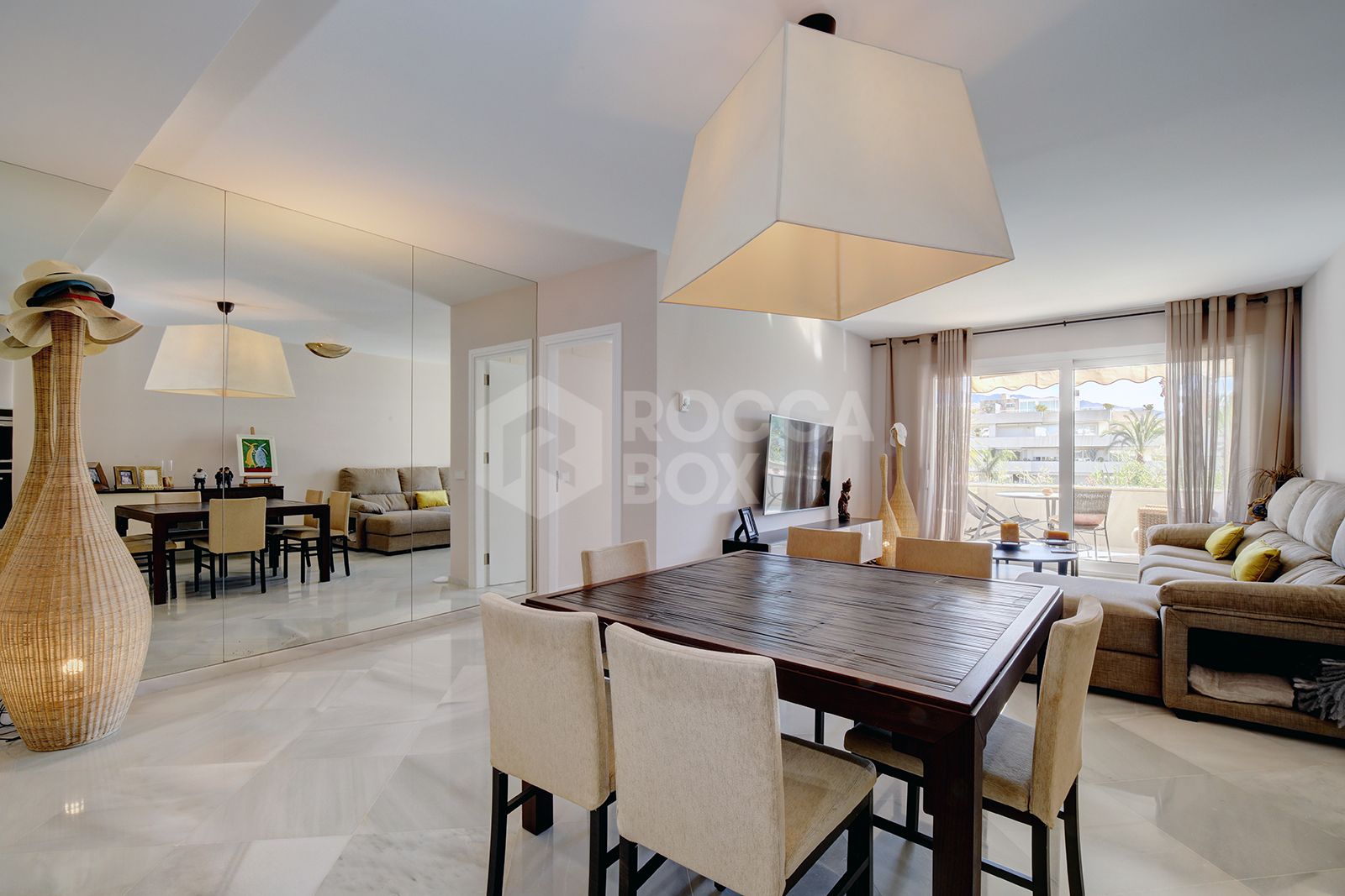 Apartment for rent in Los Granados, Marbella