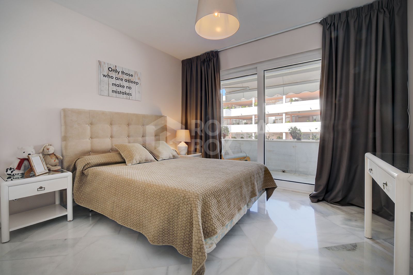 Apartment for rent in Los Granados, Marbella