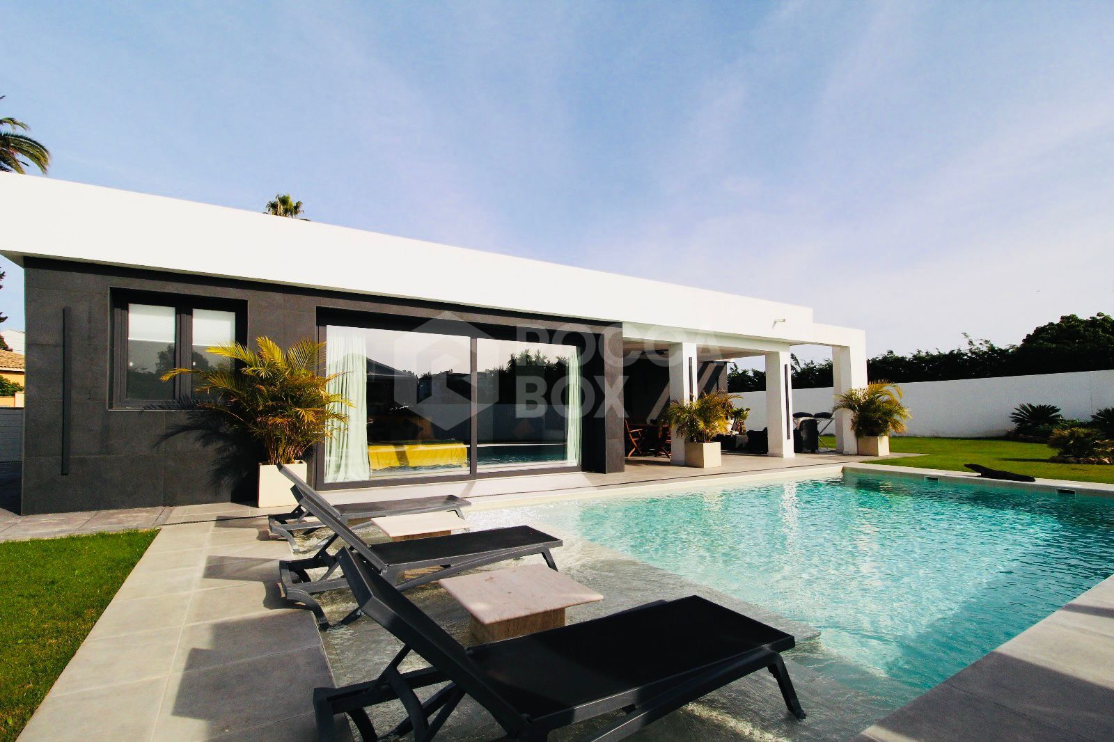 Beautiful Family Villa in Linda Vista Baja, San Pedro de Alcántara