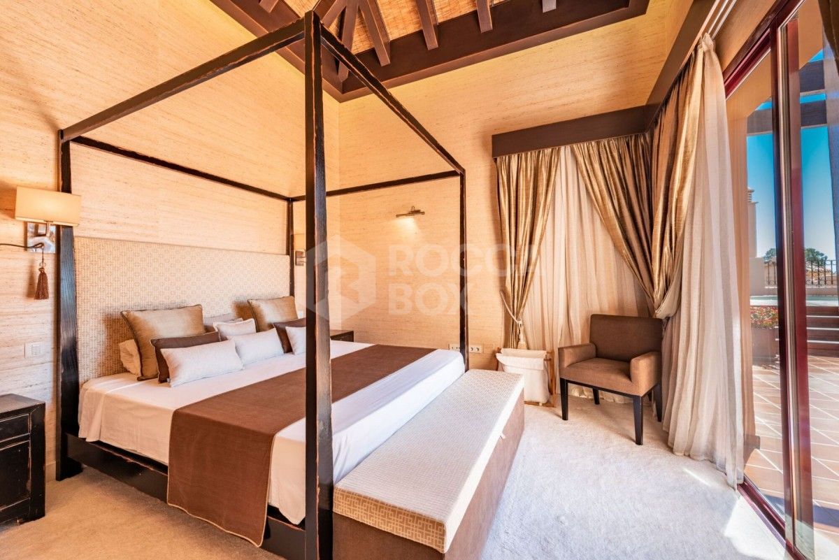 Fantastic duplex penthouse in San Pedro for sale